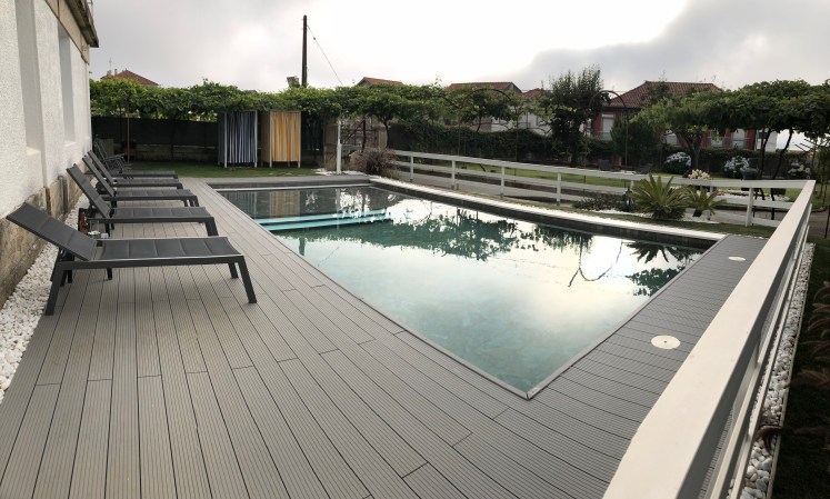 8710DBB0-609D-4807-A2AD-A58A069DA8C2